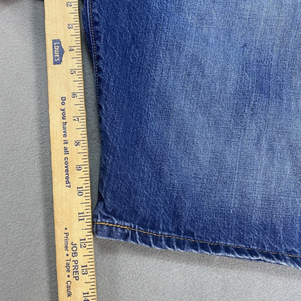 Levis 569 Mens Jean Shorts Size 40 Medium Wash Blue Jorts